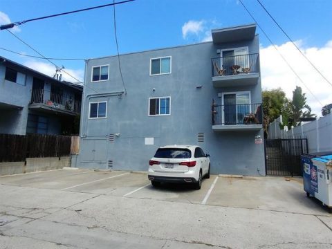 4018 Alabama, 9 units in North Park Sold for $4,070,000