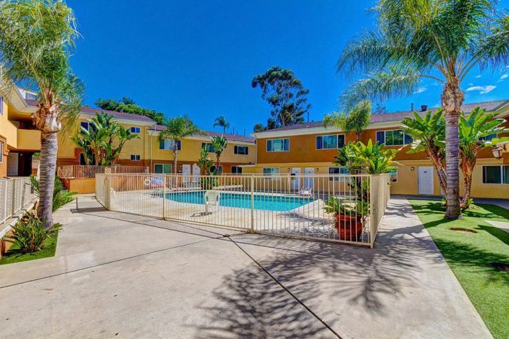 900 Manchester Street, Highland Park Apartments, a 29 unit National City apartment complex sold for $4,675,000