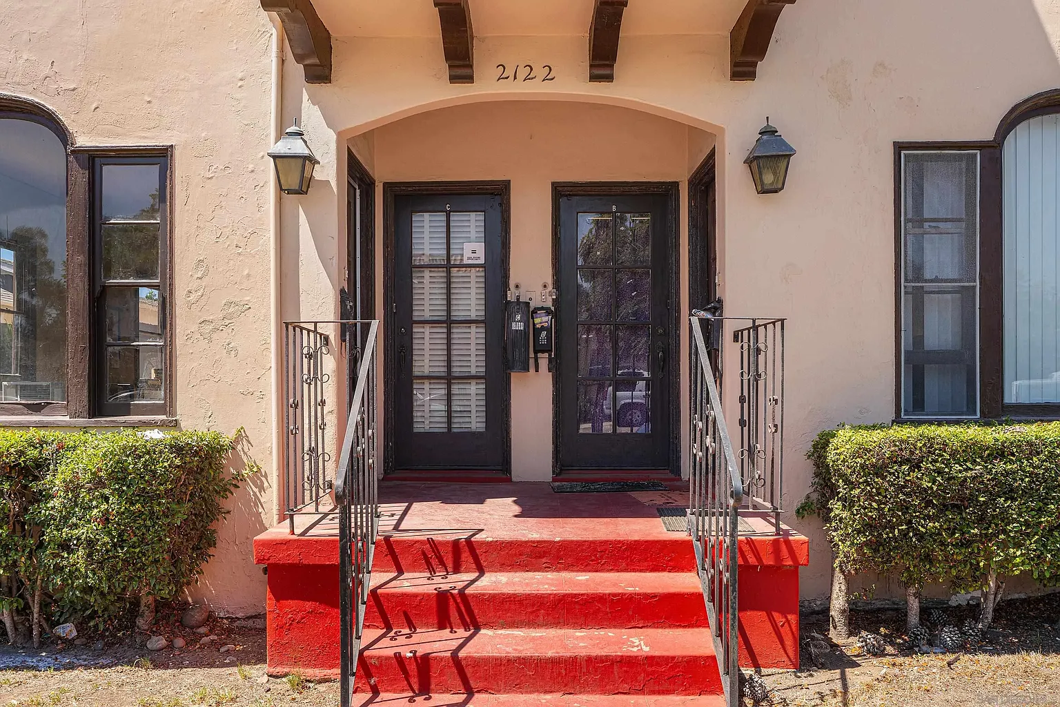 4d77a3a865a1cbf12e135370497b8661-uncropped_scaled_within_1536_1152